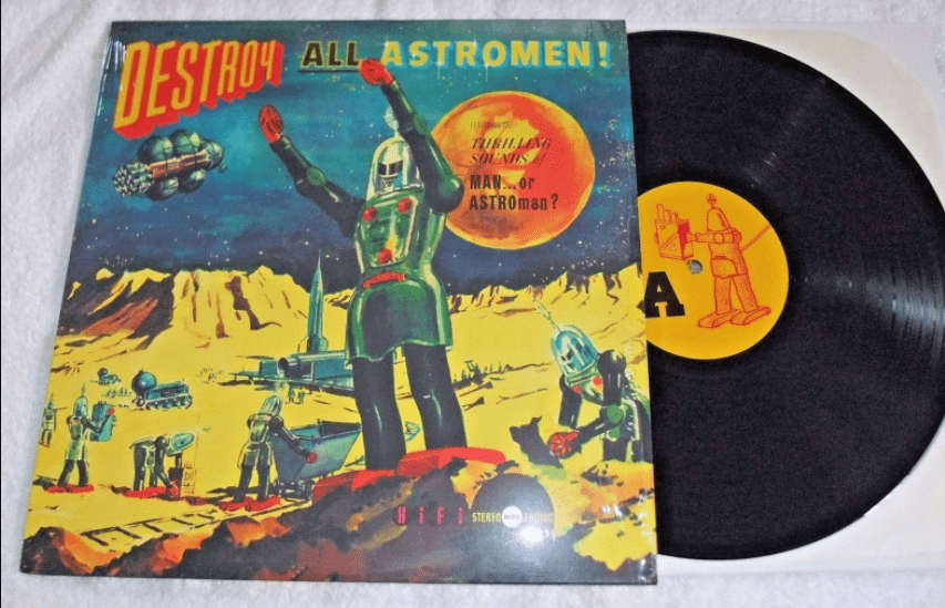 Destroy All Astromen!