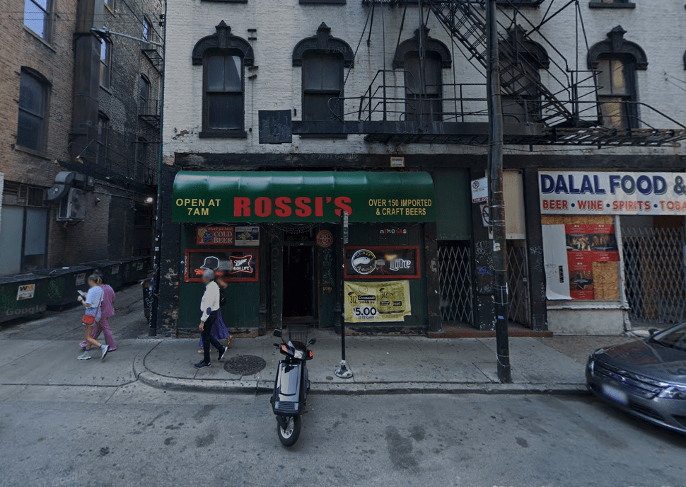 Street view image of the front of Rossi's Liquors